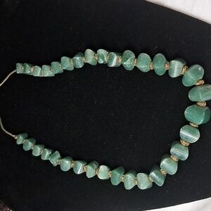 VTG Aventurine & Gold Knot necklace